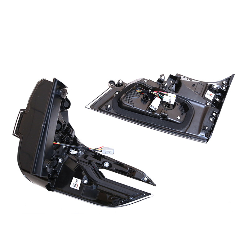 2018-2023 VELLFIRE/ ALPHARD RÖDA LAMPS